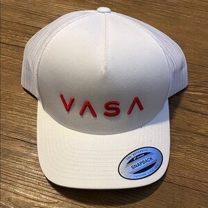The Classic White Mesh Snapback Hat